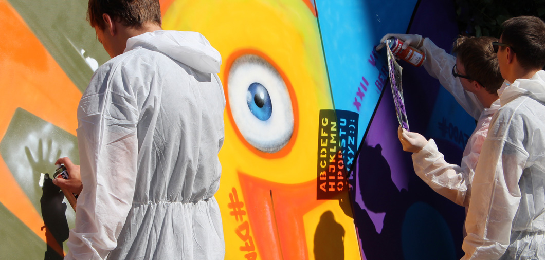 kreative Ideen ergänzen zum Schluss das Street Art Kunstwerk