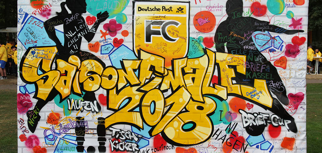 Mobile 3D Graffiti Wall von Urban Artists mit Logo und Eventmotto - mit Firmenfarben im Street Art Stil