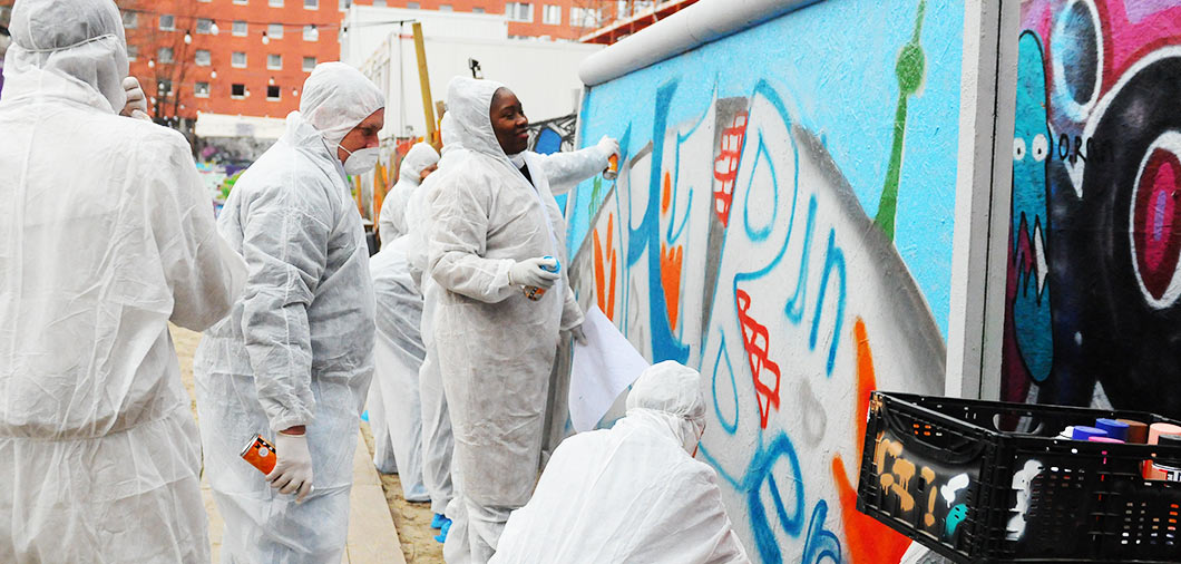 Graffiti Teamevent: Berlin Replica Wall International Incentive